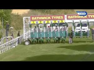 Video preview image for Salisbury 17:30 - Shipseys Marquees Lady Riders' Handicap (Lady Amateur Riders)