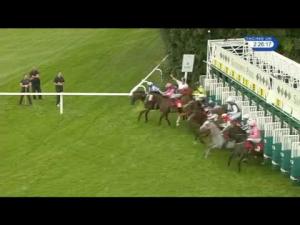 Video preview image for Sandown Park 14:20 - Shepherd Compello Insurance Brokers Handicap