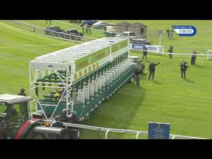 Video preview image for Chester 15:50 - Alan Newman Handicap