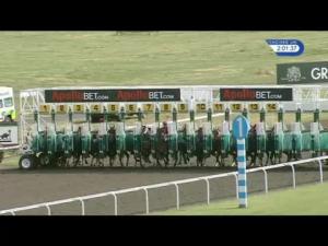 Video preview image for Kempton Park 14:00 - Apollobet New Website Handicap