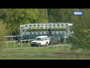 Video preview image for Pontefract 16:10 - Totepoolracing Win Tickets On Facebook Maiden Stakes