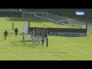 Video preview image for Exeter 16:10 - 188Bet Best Mate Beginners' Chase
