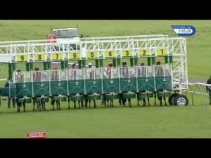 Video preview image for Redcar 15:55 - Market Cross Jewellers Handicap