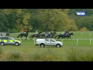 Video preview image for Huntingdon 13:55 - 32Red On The App Store Novices' Hurdle