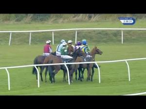 Video preview image for Huntingdon 15:35 - 32redsport.com Juvenile Hurdle