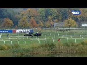 Video preview image for Huntingdon 16:05 - 32Red Novices' Chase