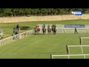 Video preview image for Musselburgh 14:05 - Watch Racing UK In HD Novices' Hurdle