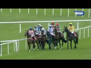 Video preview image for Sandown Park 14:50 - Watch Racinguk With Free Trial Now Handicap Hurdle