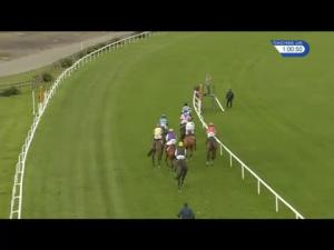 Video preview image for Kempton Park 13:00 - BetVictor Novices' Hurdle