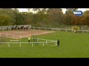 Video preview image for Carlisle 15:25 - Apollobet Cashback If Second Handicap Chase