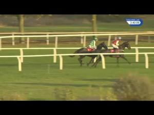 Video preview image for Kempton Park 15:40 - Weatherbys General Stud Book Graduation Chase