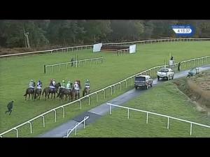 Video preview image for Exeter 16:15 - 188bet.co.uk Novices' Hurdle