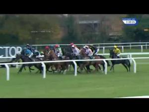 Video preview image for Cheltenham 15:35 - Martin & Co Jewellers Intermediate Handicap Hurdle