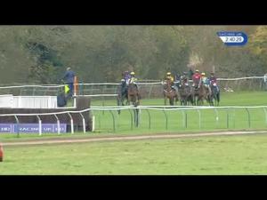 Video preview image for Warwick 14:40 - Jockey Club Ownership Syndicate Conditional Jockeys' Handicap Hurdle