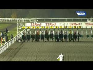 Video preview image for Kempton Park 19:10 - 32Red Handicap