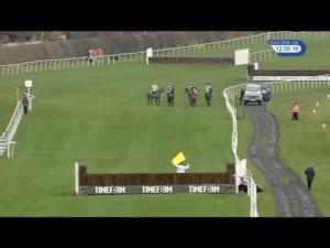 Video preview image for Kelso 12:50 - John Wade Group Paris Pike Novices' Chase