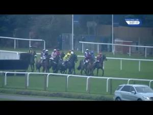 Video preview image for Ascot 15:05 - Mitie Conditional Jockeys' Handicap Hurdle