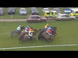 Video preview image for Warwick 14:10 - Lps Conditional Jockeys' Handicap Hurdle