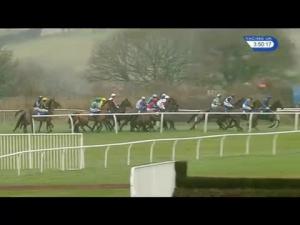 Video preview image for Wincanton 15:50 - Bathwick Tyres Bridgwater Novices' Hurdle (4)