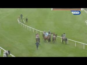 Video preview image for Kempton Park 12:20 - 32Red Casino Juvenile Hurdle (4)