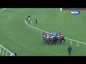 Video preview image for Kempton Park 15:45 - 32red.com Handicap Hurdle (3)