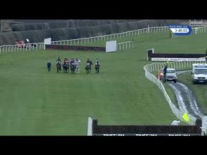 Video preview image for Kelso 15:40 - Eildon Hill Stables Open Hunters' Chase (5)