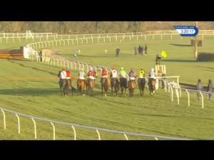Video preview image for Wincanton 15:20 - Higos Insurance Services Somerset National Handicap Chase (3)