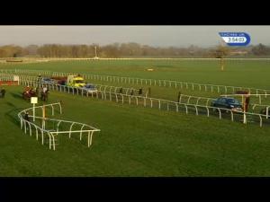Video preview image for Bangor-On-Dee 15:50 - Openwork Masterclass 2017 Mares' Handicap Hurdle (Qualifier) (4)