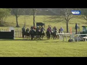 Video preview image for Catterick Bridge 13:55 - Racing UK 3 Devices 1 Price Handicap Chase (5)