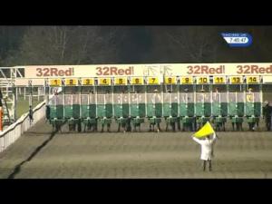 Video preview image for Kempton Park 19:45 - 32Red Handicap (3)