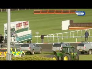 Video preview image for Kempton Park 14:20 - Matchbook Betting Exchange Handicap (6)