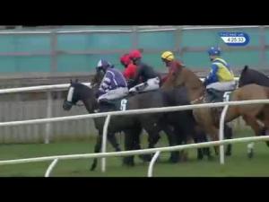 Video preview image for Catterick Bridge 16:25 - Racing Again 13th February Conditional Jockeys' Handicap Hurdle (5)