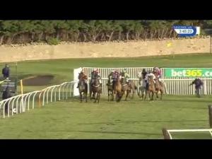 Video preview image for Musselburgh 15:45 - Bet365 Scottish Foxhunter Open Hunters' Chase (3)