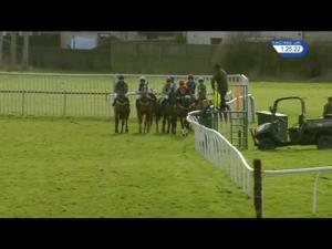 Video preview image for Kelso 13:25 - Au Revoir Jim & Judy Novices' Hurdle (4)