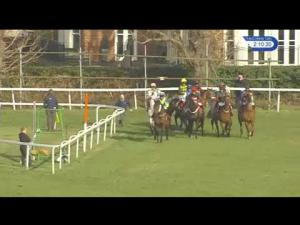 Video preview image for Sandown Park 14:10 - 'Ubique' Handicap Chase (3)