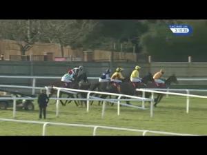 Video preview image for Sandown Park 15:15 - Royal Artillery Gold Cup (Chase For Military Amateur Riders) (3)