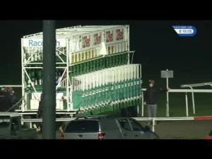 Video preview image for Kempton Park 20:15 - Follow @racing_UK On Twitter Handicap (6) (Div 1)