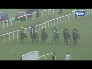Video preview image for Ludlow 15:35 - Racing UK Handicap Chase (4)