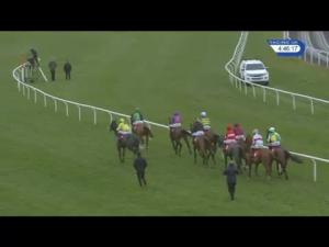 Video preview image for Kempton Park 16:45 - racinguk.com/anywhere Standard Open National Hunt Flat (5)