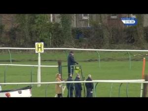 Video preview image for Ayr 15:15 - Watch Racing UK In HD Chase (Novices' Limited Handicap) (4)
