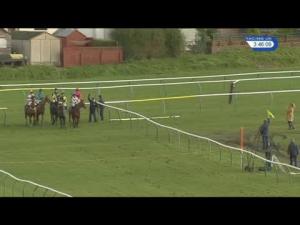 Video preview image for Ayr 15:45 - racinguk.com/hd Handicap Chase (Qualifier) (4)
