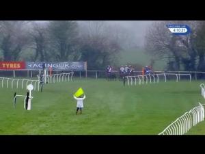 Video preview image for Wincanton 16:10 - Lycetts Bloodstock Insurance Mares' Novices' Hurdle (4)