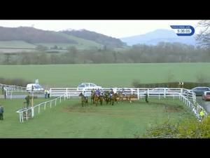 Video preview image for Ludlow 17:35 - Clive Conditional Jockeys' Handicap Hurdle (Qualifier) (4)