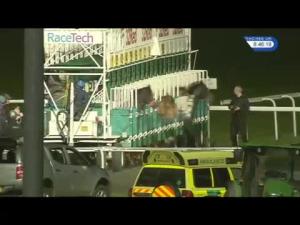 Video preview image for Kempton Park 20:45 - 32Red Apprentice Handicap