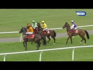 Video preview image for Kempton Park 14:05 - Matchbook Betting Exchange Chase (Novices' Limited Handicap)