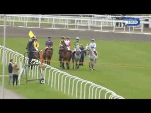 Video preview image for Kempton Park 15:50 - Smarter Bets With Matchbook Betting Exchange Handicap Chase