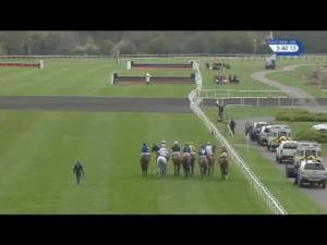 Video preview image for Kempton Park 15:40 - Polyroof Advanced Liquid Roofing Handicap Chase