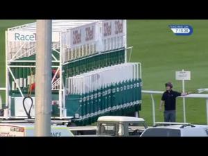 Video preview image for Kempton Park 19:15 - 32Red On The App Store Handicap