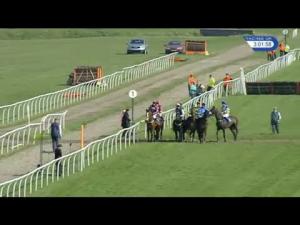 Video preview image for Market Rasen 15:00 - 32red.com Handicap Hurdle