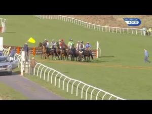 Video preview image for Exeter 16:50 - Finlake Holiday Resort Handicap Hurdle (Div 2)